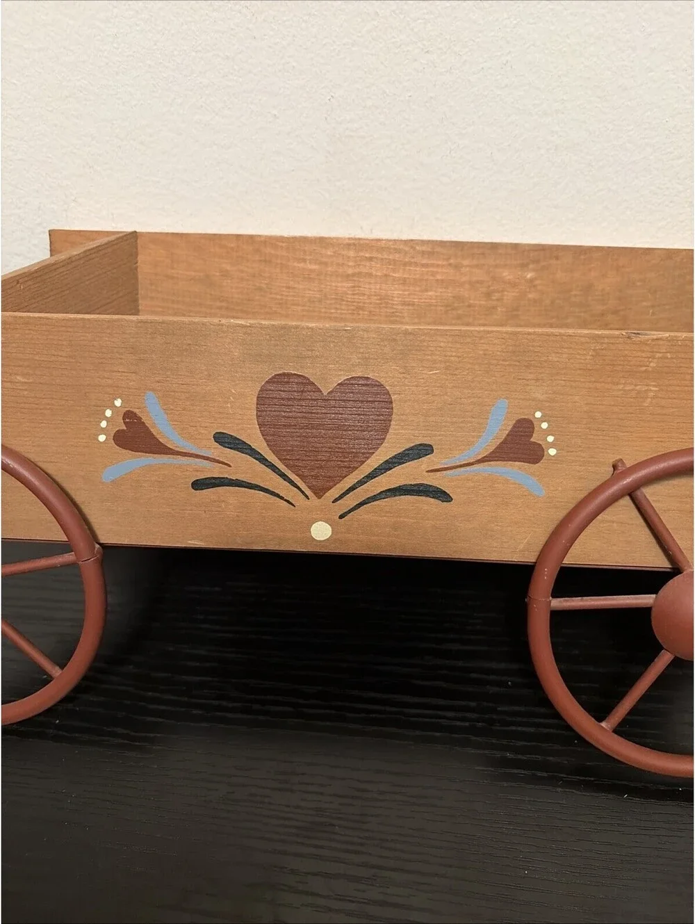 Vintage Wood Metal Wagon Wall Pocket Folk Art Farmhouse Home Interiors Decor